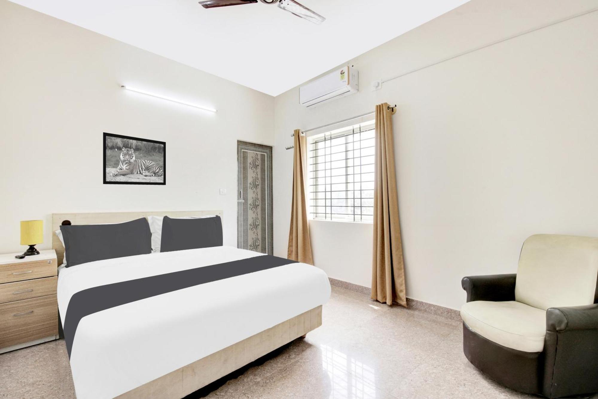 Hotel O Sri Manjunatha Deluxe Suites 班加罗尔 外观 照片